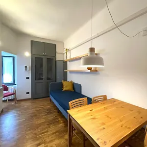 Appart hôtel Easy - And Navigli, Milan