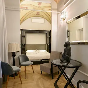 vivaldi-luxury-suites.it-tuscanyhotel.com/