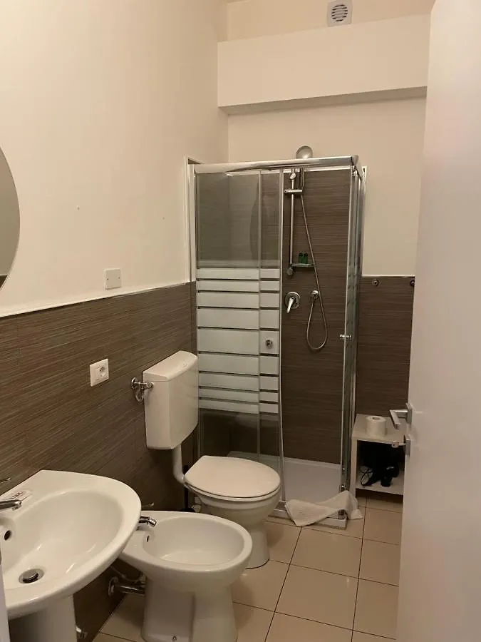 Good Rooms Милан Гостевой дом